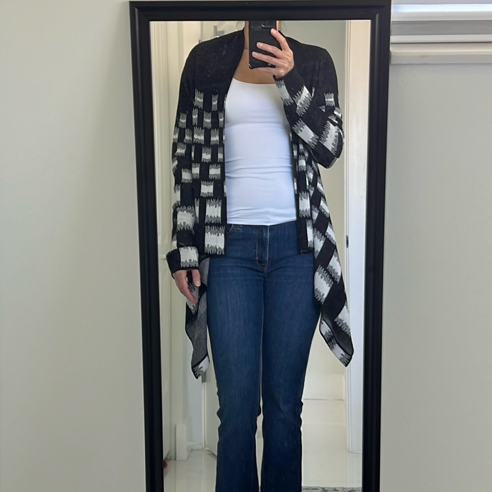 BCBG sweater
